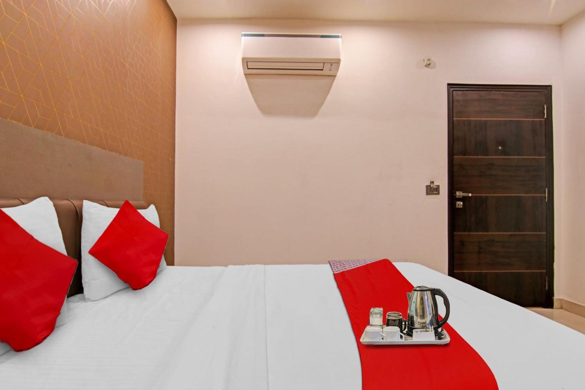 Hotel 19 West New Delhi Exterior foto