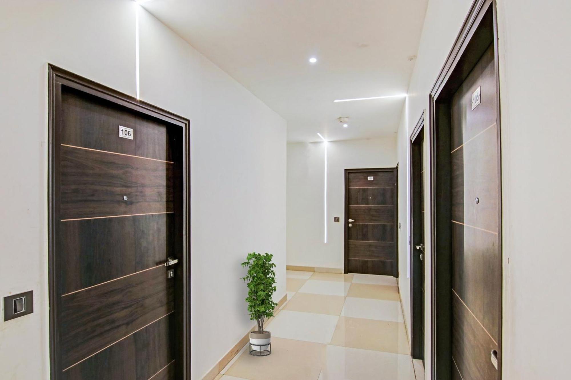 Hotel 19 West New Delhi Exterior foto